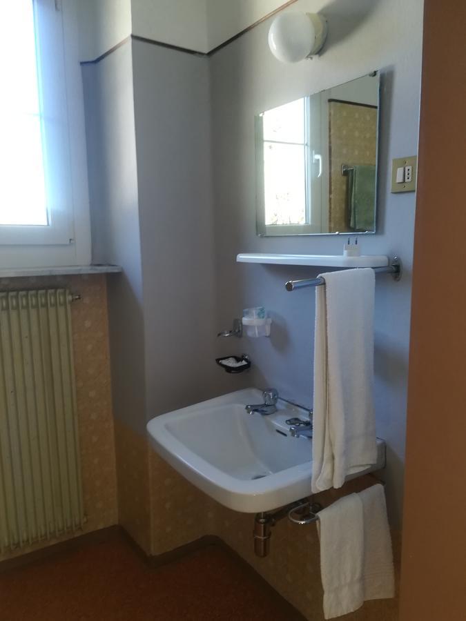Hotel Roen Ruffre-Mendola Bagian luar foto