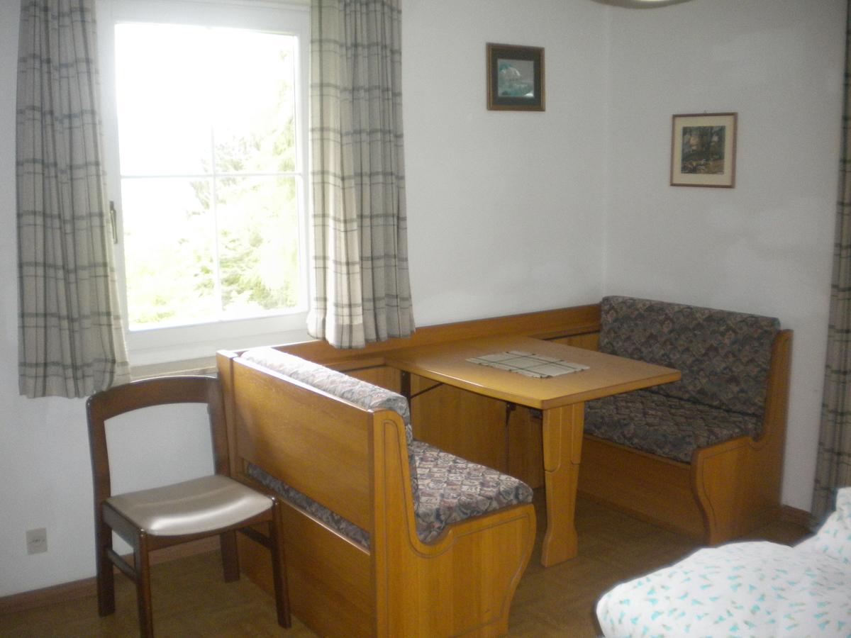 Hotel Roen Ruffre-Mendola Bagian luar foto